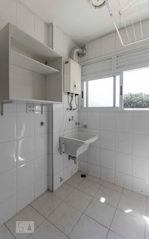 Apartamento à venda com 60m², 3 quartos e 2 vagasLavanderia