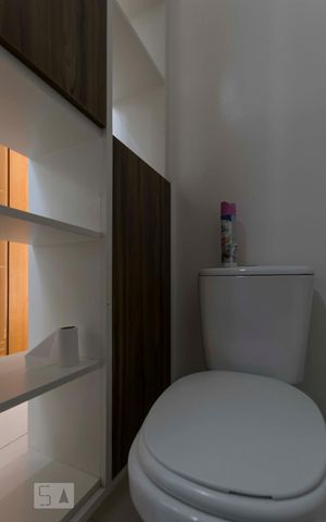 Apartamento à venda com 230m², 3 quartos e 3 vagas2o. Andar - Suíte 3/ Banheiro