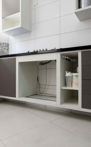 Apartamento à venda com 230m², 3 quartos e 3 vagas1o. Andar - Cozinha (Armários)