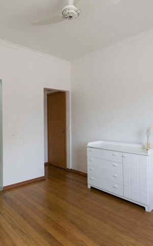 Apartamento à venda com 230m², 3 quartos e 3 vagas2o. Andar - Suíte 2