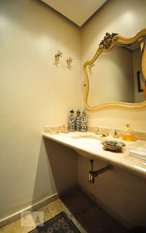 Apartamento à venda com 286m², 4 quartos e 4 vagaslavabo