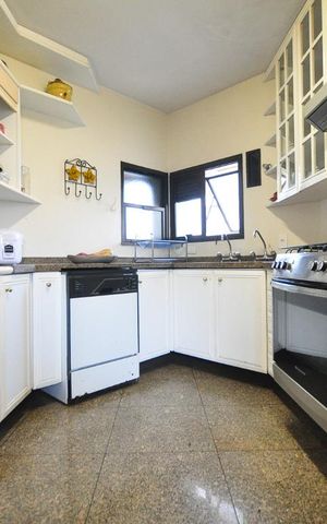 Apartamento à venda com 286m², 4 quartos e 4 vagascozinha