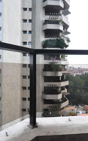 Apartamento à venda com 286m², 4 quartos e 4 vagasvaranda da suíte 1