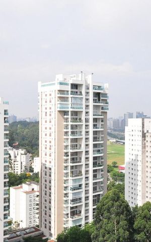 Apartamento à venda com 286m², 4 quartos e 4 vagasvista