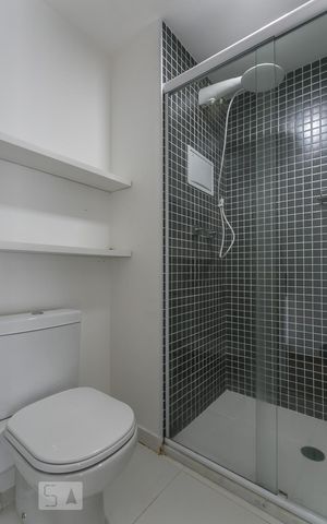 Studio à venda com 49m², 1 quarto e 1 vaga Studio à venda com 49m², 1 quarto e 1 vagaBanheiro