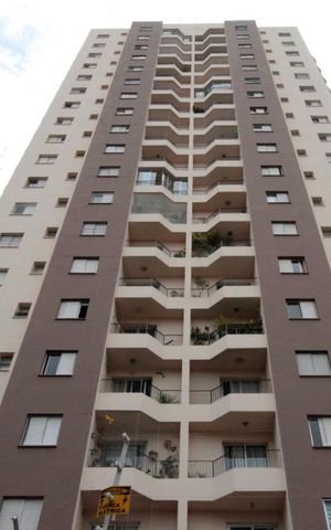 Apartamento à venda com 110m², 3 quartos e 2 vagasFachada