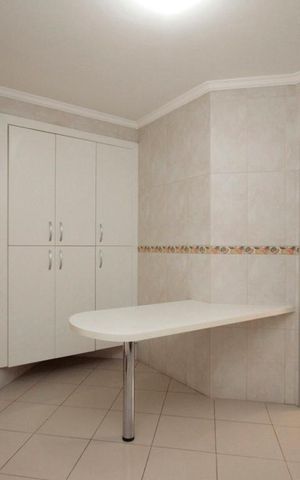 Apartamento à venda com 110m², 3 quartos e 2 vagasCozinha