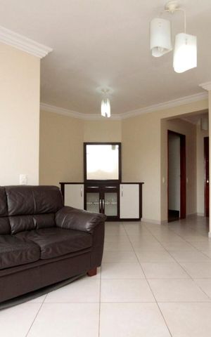 Apartamento à venda com 110m², 3 quartos e 2 vagasSala
