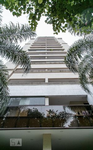Apartamento à venda com 80m², 3 quartos e 1 vagaFACHADA