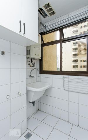 Apartamento à venda com 80m², 3 quartos e 1 vagaÁREA DE SERVIÇO