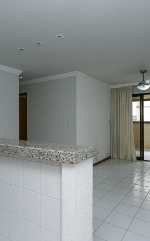 Apartamento à venda com 80m², 3 quartos e 1 vagaSALA