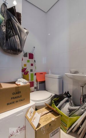 Apartamento à venda com 85m², 2 quartos e 2 vagasBanheiro de serviço