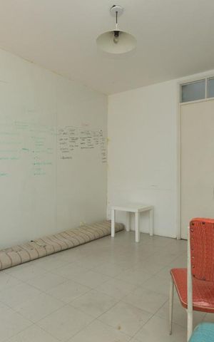Casa à venda com 190m², 3 quartos e 2 vagas Casa à venda com 190m², 3 quartos e 2 vagasQuarto 2
