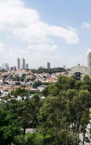 Apartamento à venda com 200m², 4 quartos e 4 vagasVista