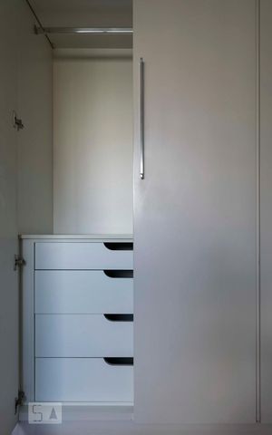 Apartamento à venda com 200m², 4 quartos e 4 vagasSuíte 1 (Armários)