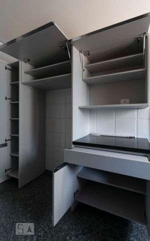 Apartamento à venda com 200m², 4 quartos e 4 vagasCozinha (Armários)