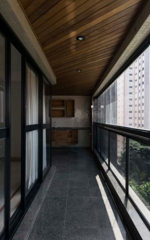Apartamento à venda com 200m², 4 quartos e 4 vagasVaranda Gourmet