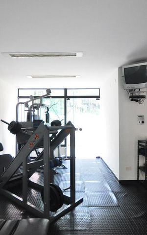 Apartamento à venda com 274m², 3 quartos e 4 vagasÁrea comum - Academia