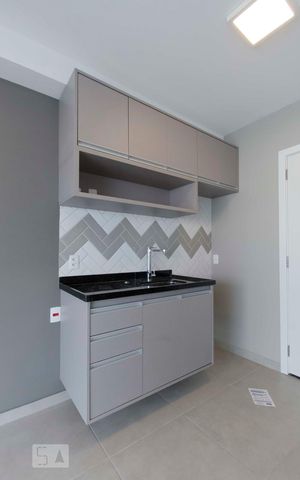 Studio à venda com 33m², 1 quarto e 1 vagaSacada