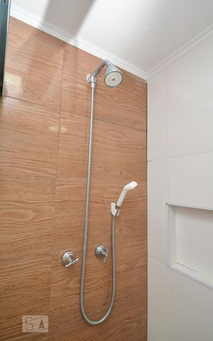 Apartamento para alugar com 77m², 3 quartos e 2 vagas Apartamento para alugar com 77m², 3 quartos e 2 vagasBanheiro