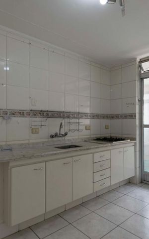 Apartamento à venda com 93m², 2 quartos e 1 vagaCozinha