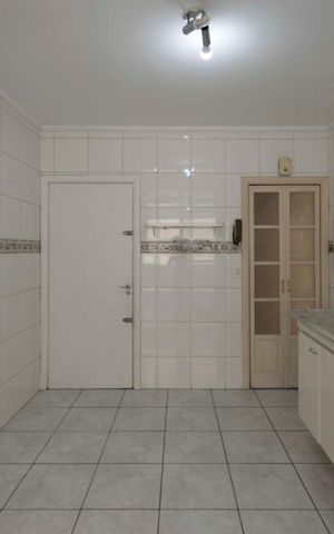 Apartamento à venda com 93m², 2 quartos e 1 vagaCozinha