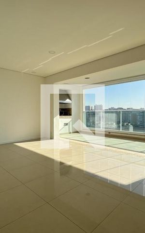 Apartamento à venda com 129m², 3 quartos e 2 vagas Apartamento à venda com 129m², 3 quartos e 2 vagasSala