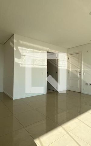 Apartamento à venda com 129m², 3 quartos e 2 vagas Apartamento à venda com 129m², 3 quartos e 2 vagasSala