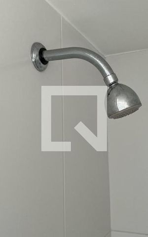 Apartamento à venda com 129m², 3 quartos e 2 vagas Apartamento à venda com 129m², 3 quartos e 2 vagasChuveiro