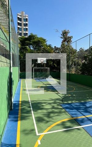 Apartamento à venda com 129m², 3 quartos e 2 vagas Apartamento à venda com 129m², 3 quartos e 2 vagasQuadra Esportiva