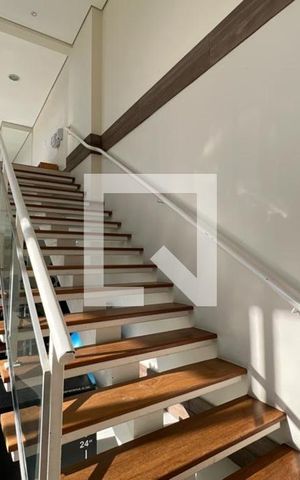 Apartamento à venda com 129m², 3 quartos e 2 vagas Apartamento à venda com 129m², 3 quartos e 2 vagasÁrea comum - Academia