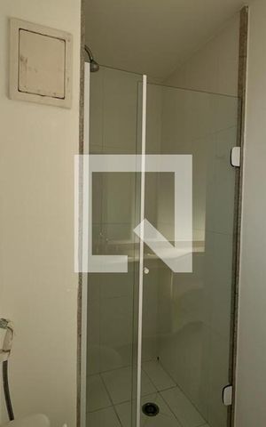 Apartamento à venda com 129m², 3 quartos e 2 vagas Apartamento à venda com 129m², 3 quartos e 2 vagasBanheiro da Suíte 2