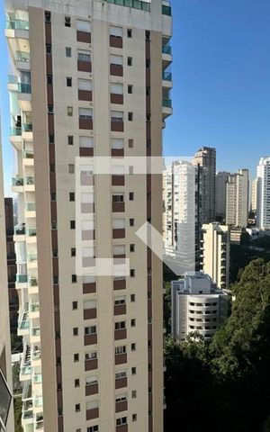 Apartamento à venda com 129m², 3 quartos e 2 vagas Apartamento à venda com 129m², 3 quartos e 2 vagasVista da Suíte 3