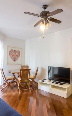 Apartamento à venda com 55m², 1 quarto e 1 vaga Apartamento à venda com 55m², 1 quarto e 1 vagaSala