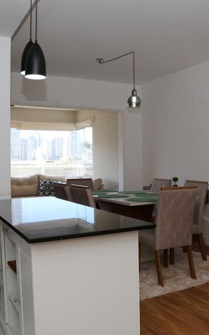 Apartamento para alugar com 75m², 2 quartos e 1 vagaSala