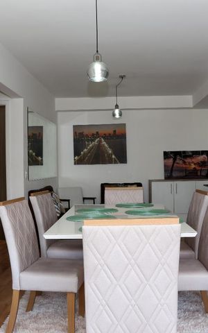 Apartamento para alugar com 75m², 2 quartos e 1 vagaSala
