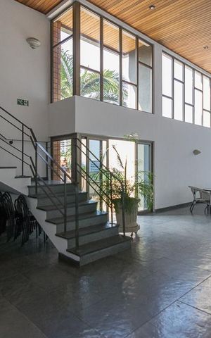 Apartamento à venda com 200m², 4 quartos e 3 vagas Apartamento à venda com 200m², 4 quartos e 3 vagasSalão de Festas