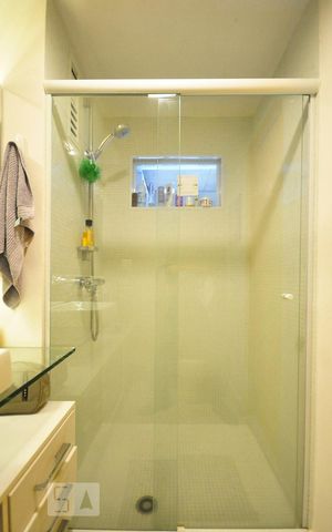 Apartamento à venda com 70m², 1 quarto e 1 vagadetalhe do banheiro suíte 