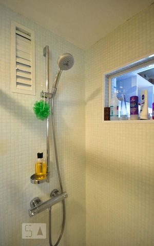 Apartamento à venda com 70m², 1 quarto e 1 vagadetalhe do banheiro suíte 
