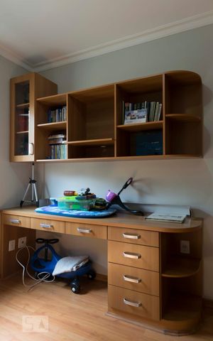 Apartamento para alugar com 96m², 3 quartos e 2 vagasQuarto 1 (Armários)