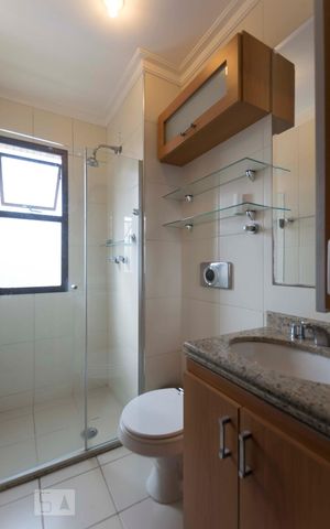 Apartamento para alugar com 96m², 3 quartos e 2 vagasBanheiro social