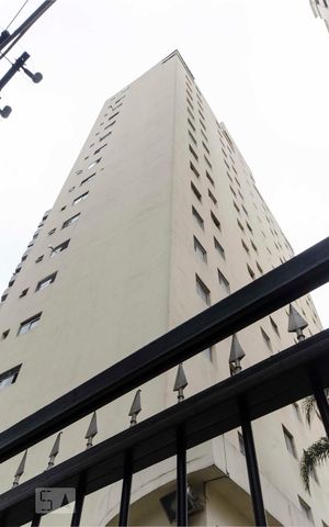 Apartamento para alugar com 60m², 2 quartos e 1 vagaFachada
