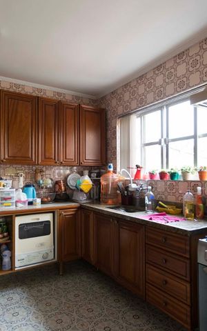 Casa à venda com 230m², 4 quartos e 2 vagas1o. Andar - Cozinha