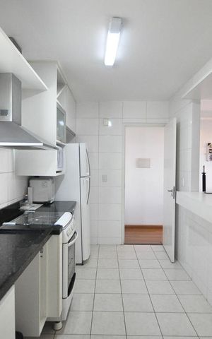 Apartamento à venda com 80m², 3 quartos e 2 vagasCozinha