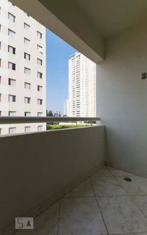 Apartamento para alugar com 97m², 3 quartos e 1 vagaVaranda
