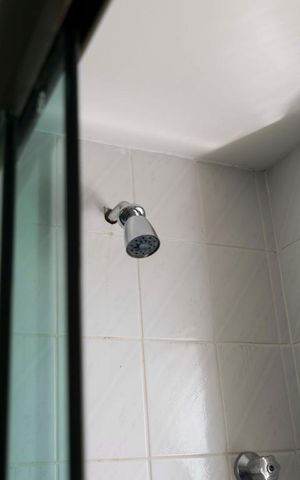 Apartamento para alugar com 97m², 3 quartos e 1 vagaQuarto 3 - Suíte/ Banheiro (Chuveiro)