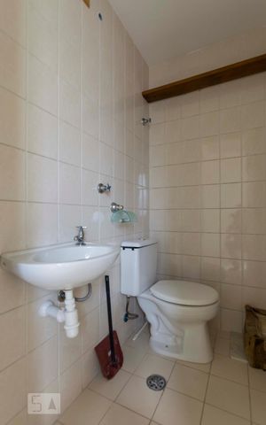 Apartamento para alugar com 97m², 3 quartos e 1 vagaBanheiro de serviço