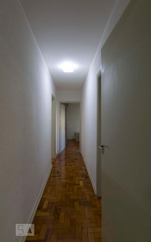 Apartamento à venda com 104m², 2 quartos e sem vagaCorredor