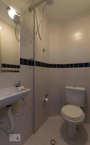 Apartamento à venda com 104m², 2 quartos e sem vagaBanheiro de serviço