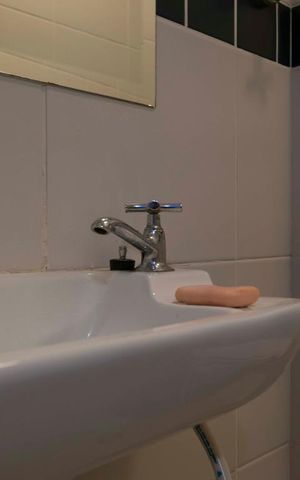 Apartamento à venda com 104m², 2 quartos e sem vagaBanheiro de serviço (Torneira)